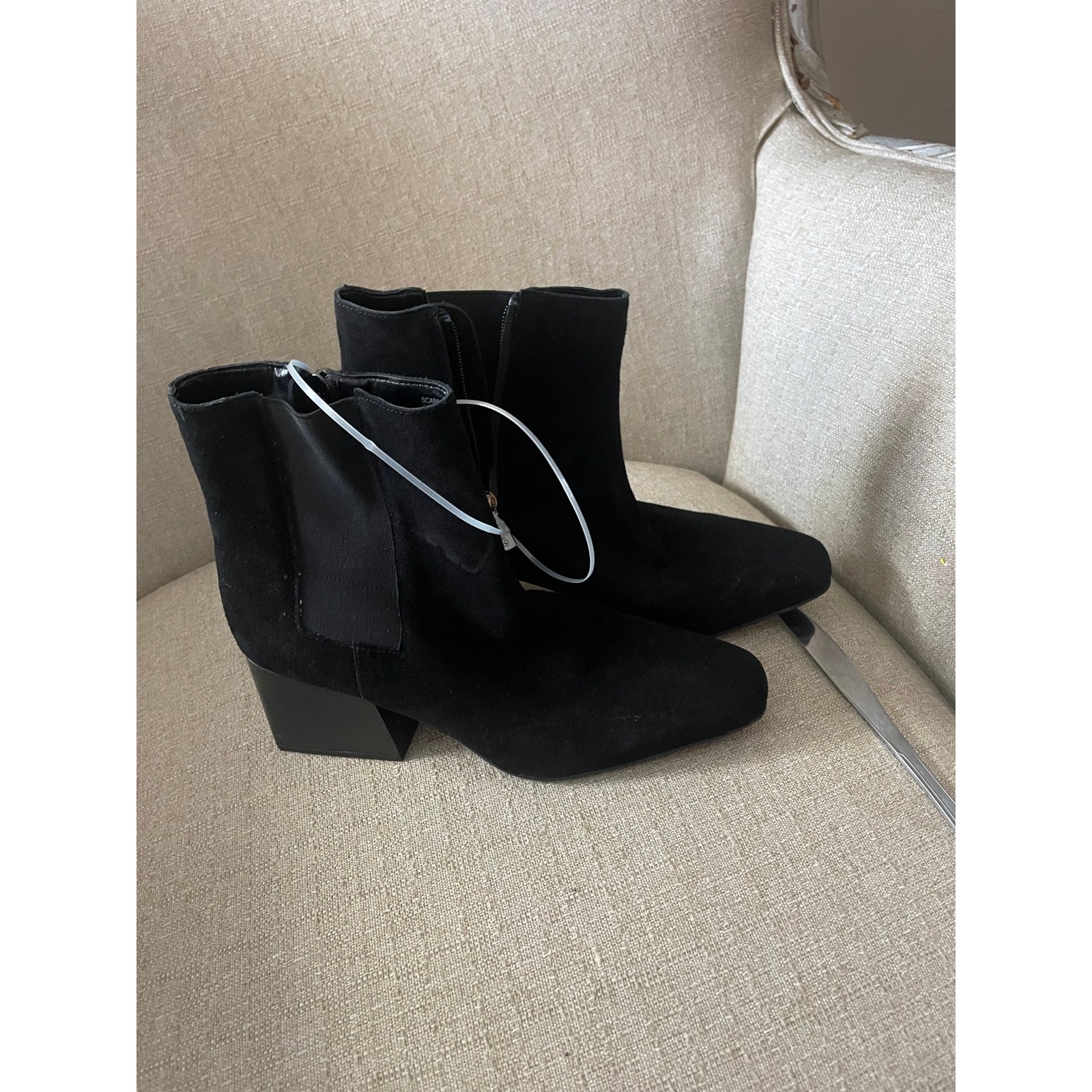 Blondo Waterproof Black Suede Ankle Boots W/Side Zipper, S75